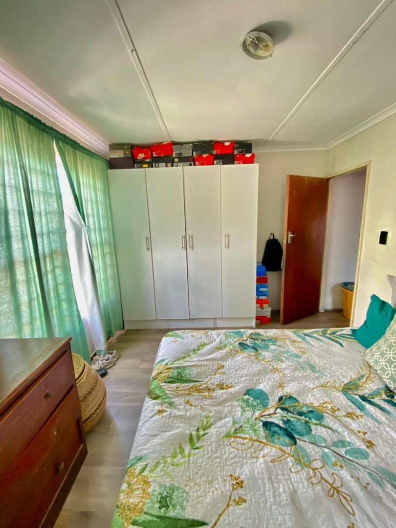  Bedroom Property for Sale in Rocklands Western Cape